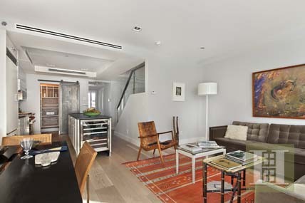 3 bedroom Apartment For Sale: 709.. - 2