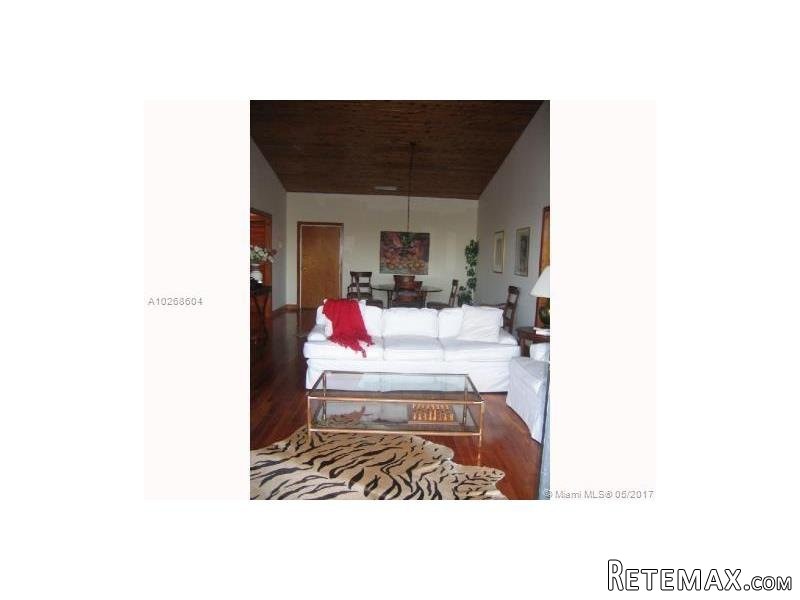 2 bedroom Flat For Sale: 101 OCEAN LANE..