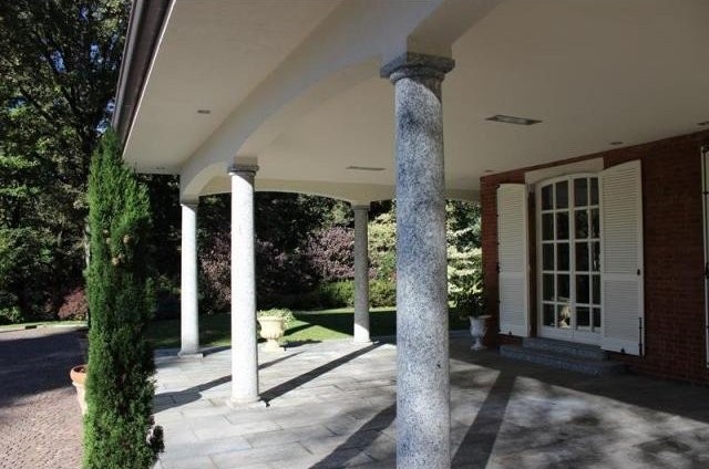 7 bedroom Villa For Sale: Como - 2