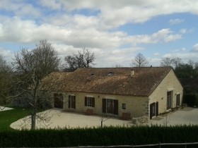Attractive 6 Bedroom Barn Conversion.. - 2
