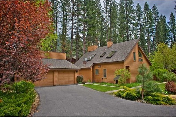 3 bedroom Residence For Sale: Incline.. - 2