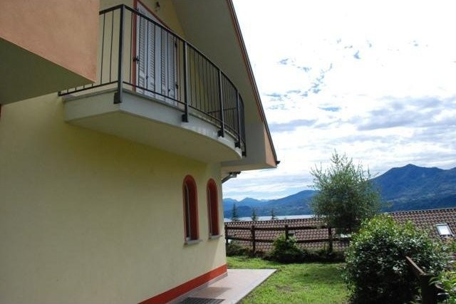 2 bedroom Apartment For Sale: Ghiffa, IT - 2