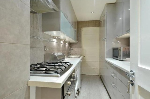 1 Bedroom - Flat - London - For Rent - 2