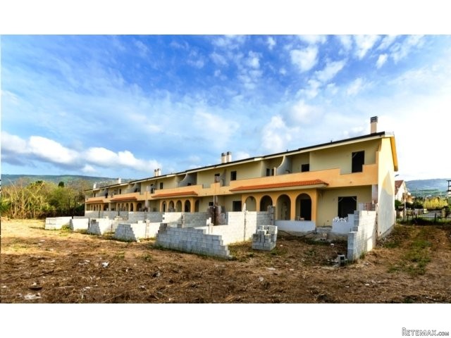 Bivona Beach Resort Villas, Vibo..