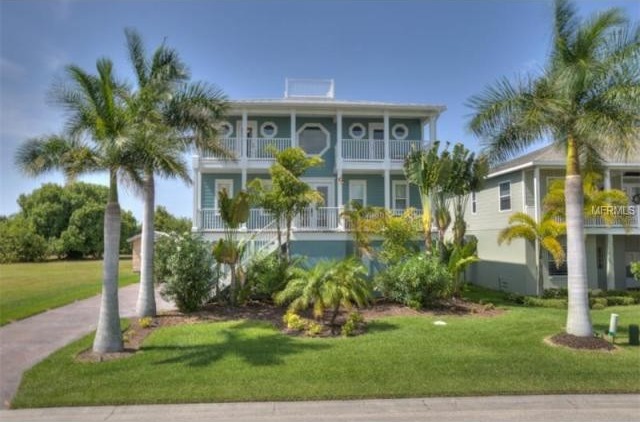 4 bedroom Property For Sale: 60 ISLAND.. - 2