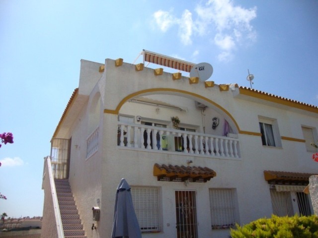 3 Bedrooms - Property - Alicante - For..