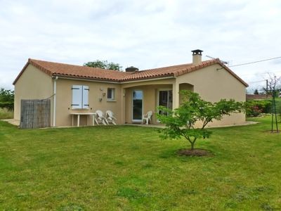 Detached Bungalow With Large Garden