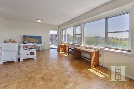 3 bedroom Apartment For Sale: 750.. - 2