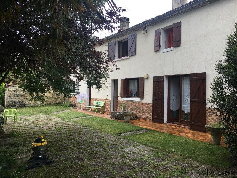 3 Bedrooms - Stone House -..