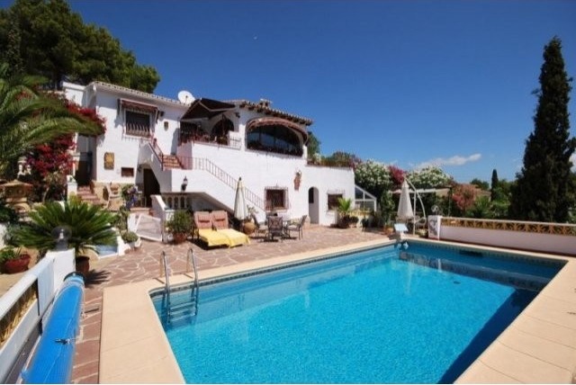 Villa for sale in Moraira
