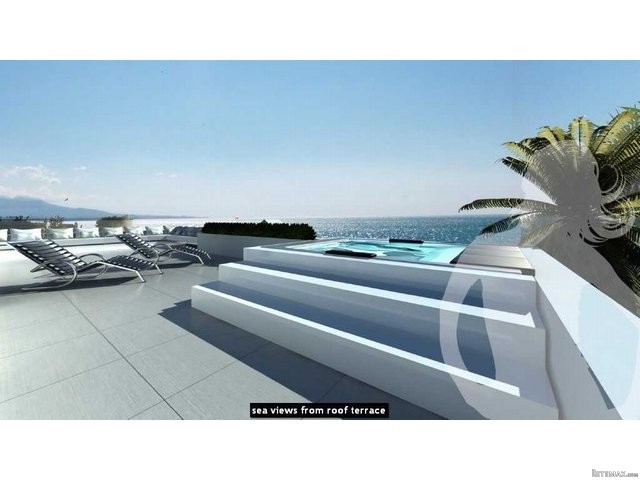 Villa for sale in Marbella East..