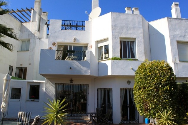 2 Bedrooms - Townhouse - Malaga - For..