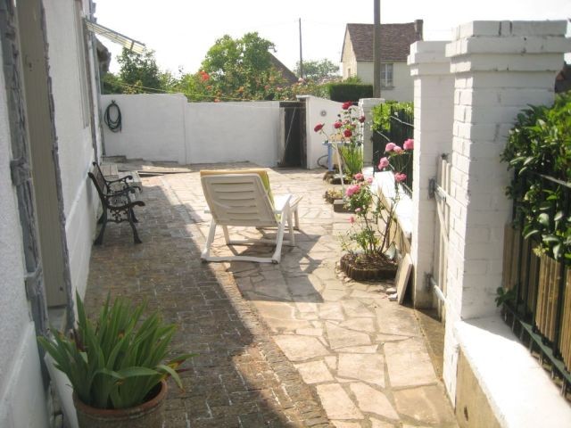 Maison A Vendre A Trois Minutes De.. - 2