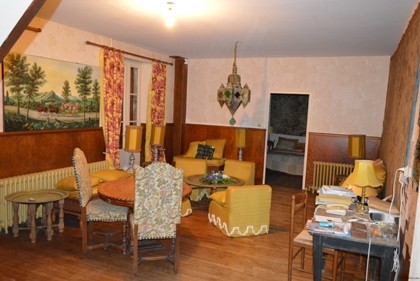Townhouse in heart of Champagne Mouton - 2