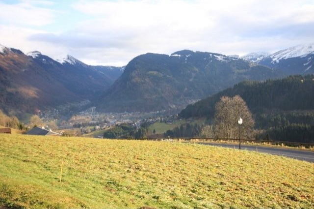 Large parcel of land with uninterrupted..