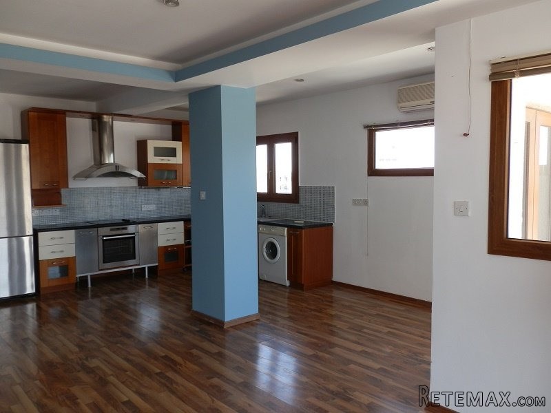 Limassol, 2 Bedroom Penthouse, Close To.. - 2