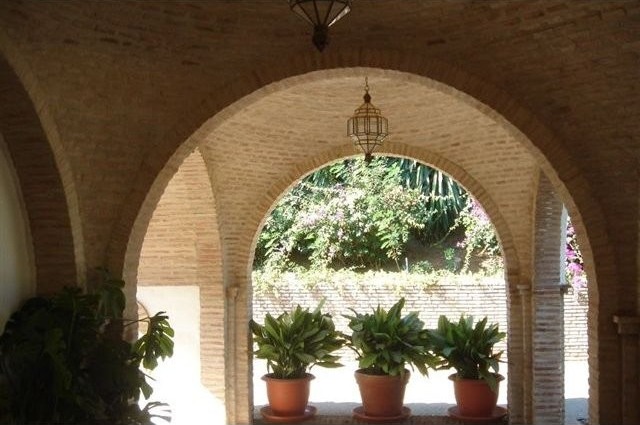 2 bedroom Apartment For Sale: Marbella - 2