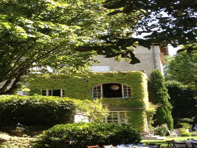 Maison Tres Caracteristique Sur 1,7 Ha... - 2