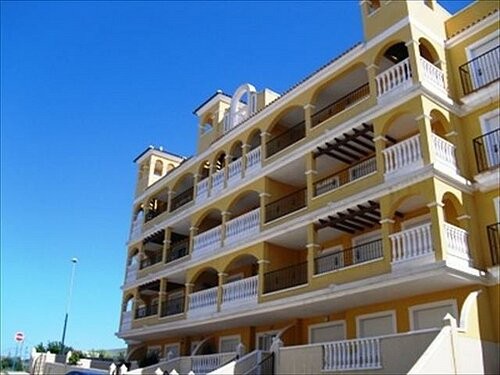 2 BED APARTMENT