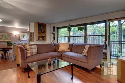 3 bedroom Apartment For Sale: 180 WEST.. - 2