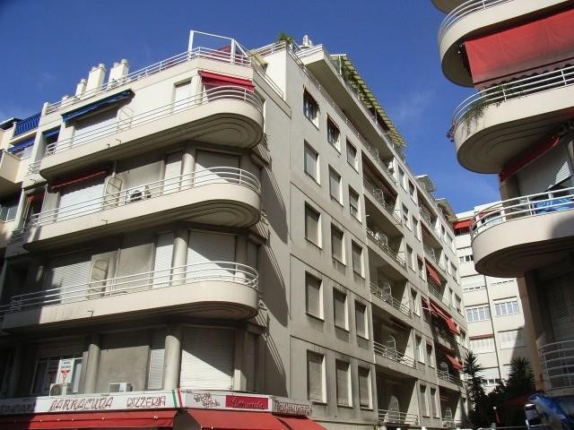 Renovation opportunity in the Carre d'Or