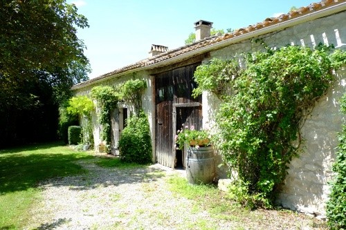 Beautifully situated stone country.. - 2