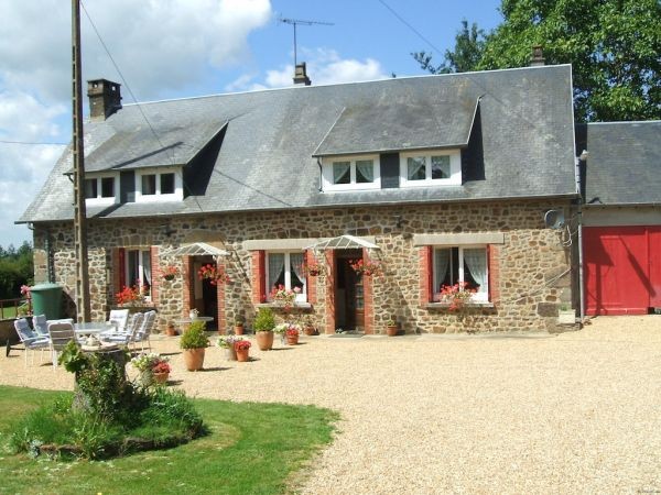 Country House with Guest Gite & More..