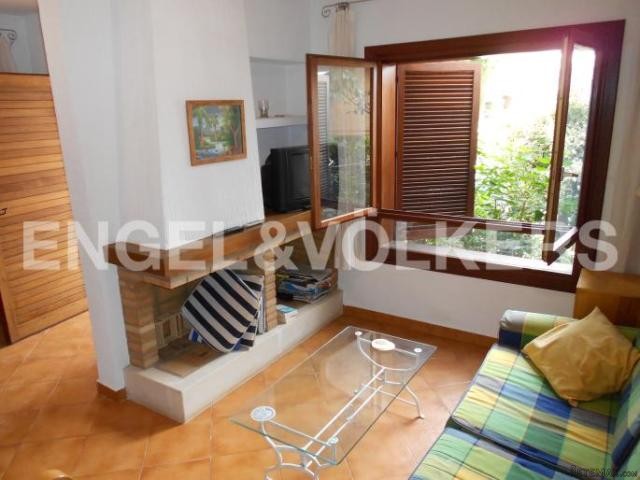 NICE DUPLEX IN GREAT RESIDENTIAL IN.. - 2