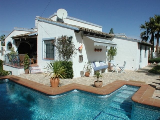 Villa for sale in Moraira