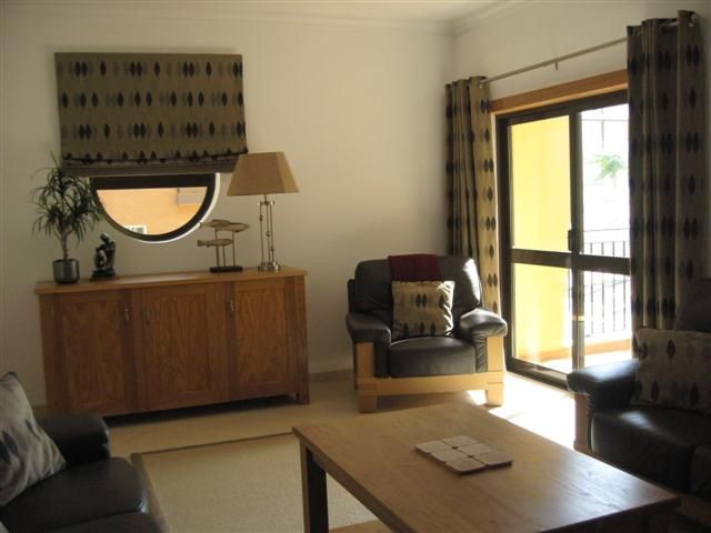 2 Bedrooms - Apartment - Algarve - For..