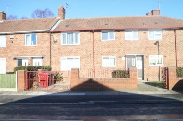 1 Bedroom flat - Lingtree Road