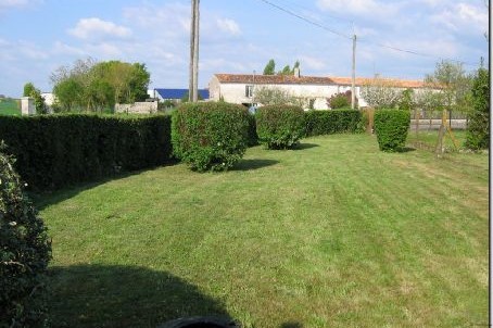 Stone House For Sale Aulnay - 2