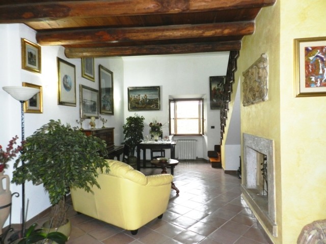 3 Bedrooms - Apartment - For Sale