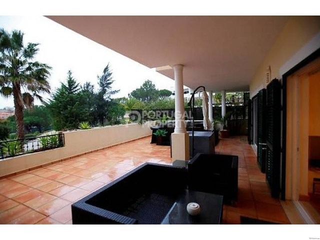 2 Bedroom Apartment W/ South West..