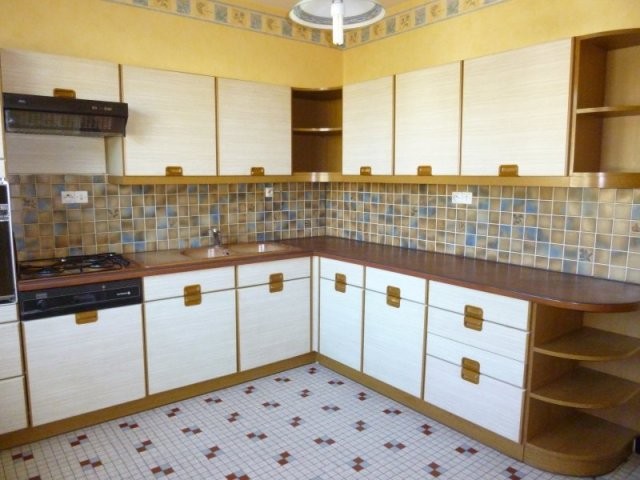 Traditional Pavillon Style Property - 2
