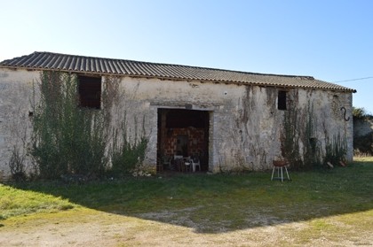 Lovely country property with open views.. - 2