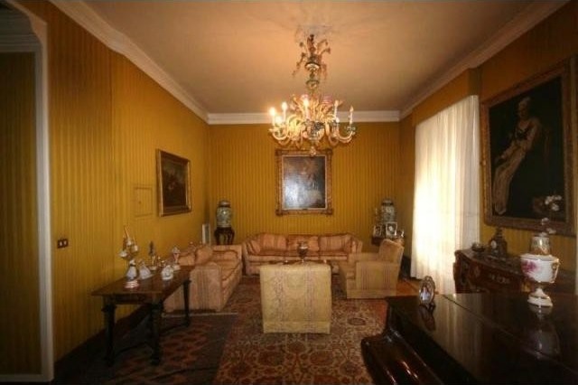 5 Bedrooms - Apartment - For Sale
