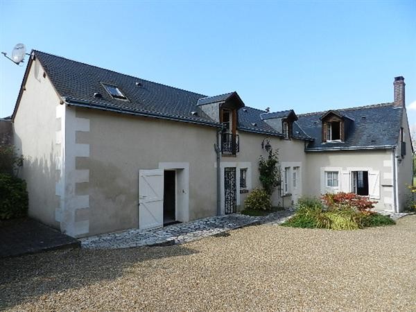 4 Bedroom Edge Of Village Home On 2..