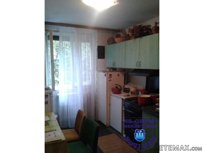 Prodajem Stan,Detelinara,Novi Sad - 2