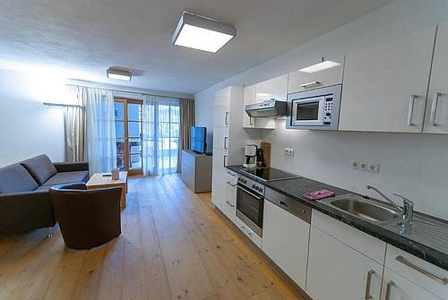 Modern apartment directly by the ski..