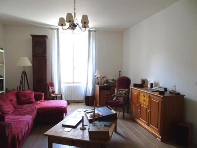 2 bedroom Flat For Sale: 86000 POITIERS.. - 2