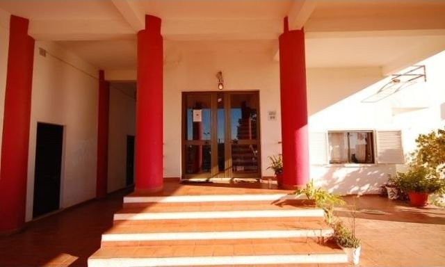 Quick Sale - Four bedroom Apartment..