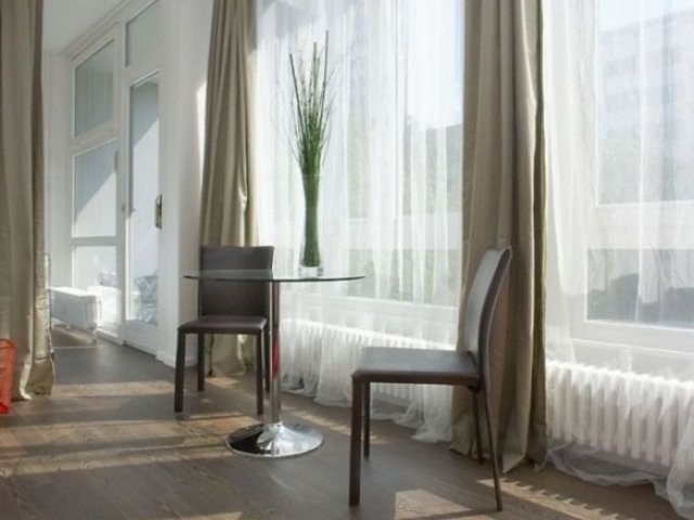 Top Studio Apartment near Zoologischer..