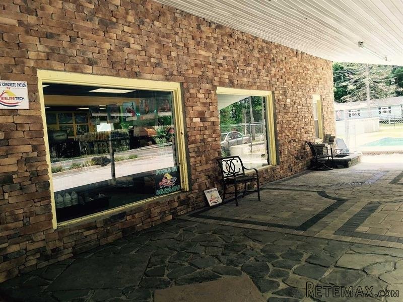Commercial Property For Sale: 1300.. - 2