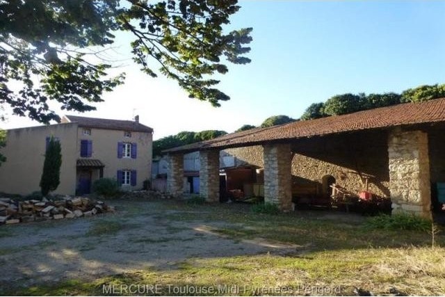 6 bedroom House For Sale: 11000.. - 2