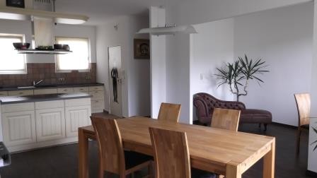 Beautifully Renovated Apartment with.. - 2