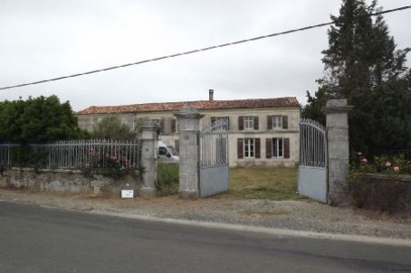 Stone House For Sale St Jean D Angely - 2