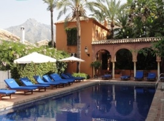 Beautiful apartment on two floors and a..