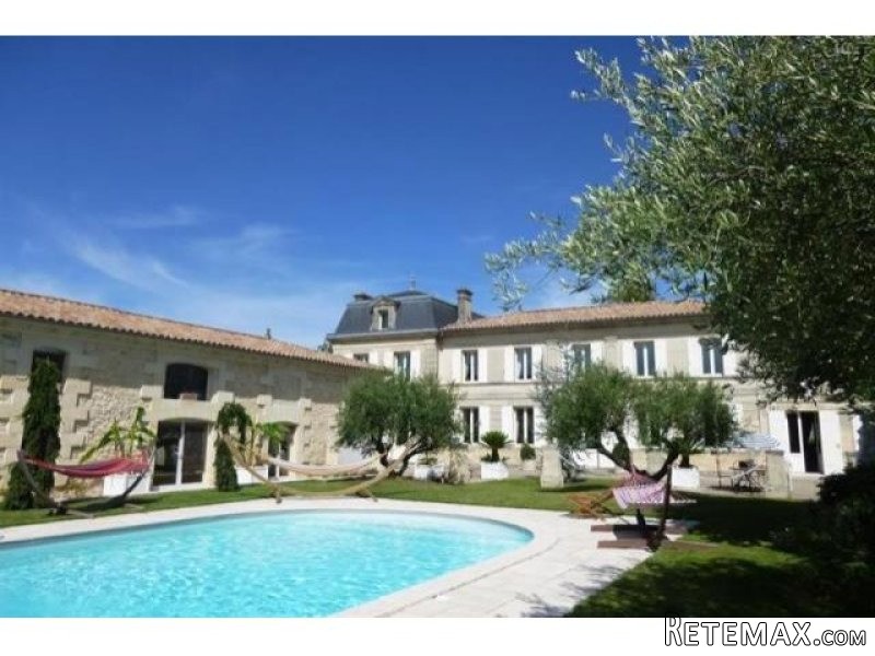 7 bedroom House For Sale: 33000 BORDEAUX