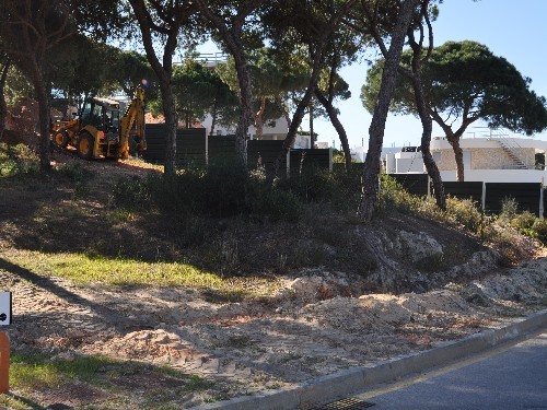 Great Plot located in the Ocean Club of..